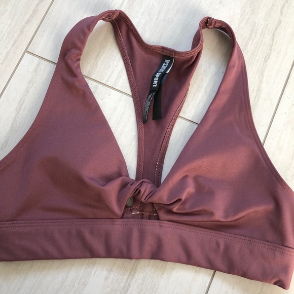 PINK Victoria's Secret Other - PINK Ultimate Twist Front Sports Bra